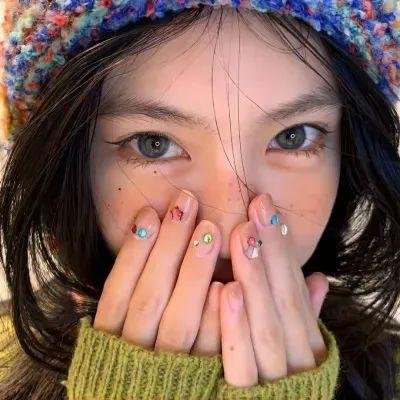飞舟穿越万重山
